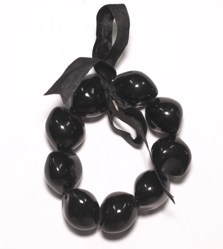 Kukui black bracelet